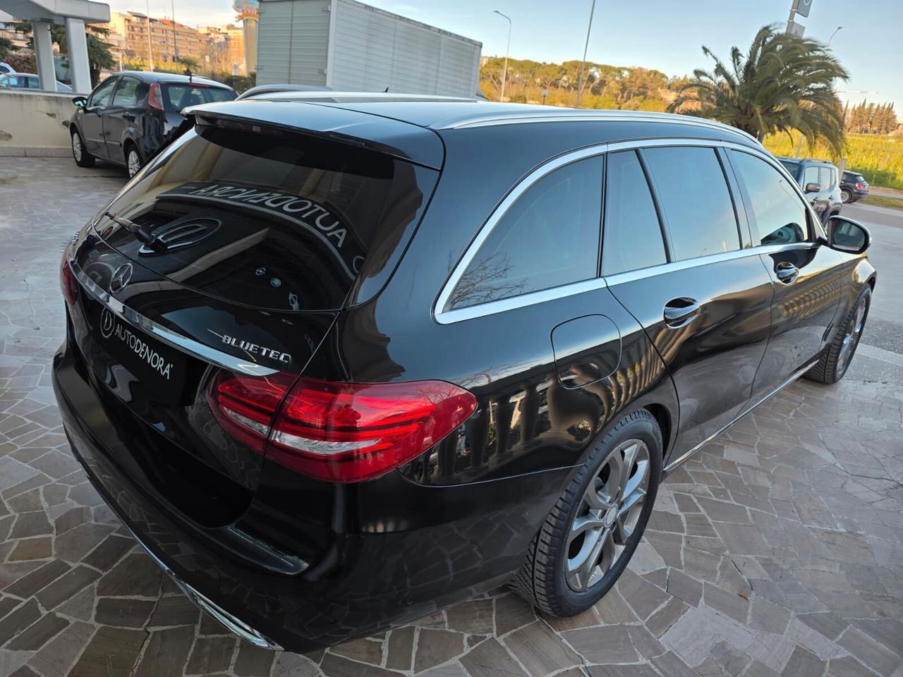 Mercedes-benz C 220 d S.W. Auto Premium#AUTO#LED#XENO#PELLE#GANCIO TRAINO