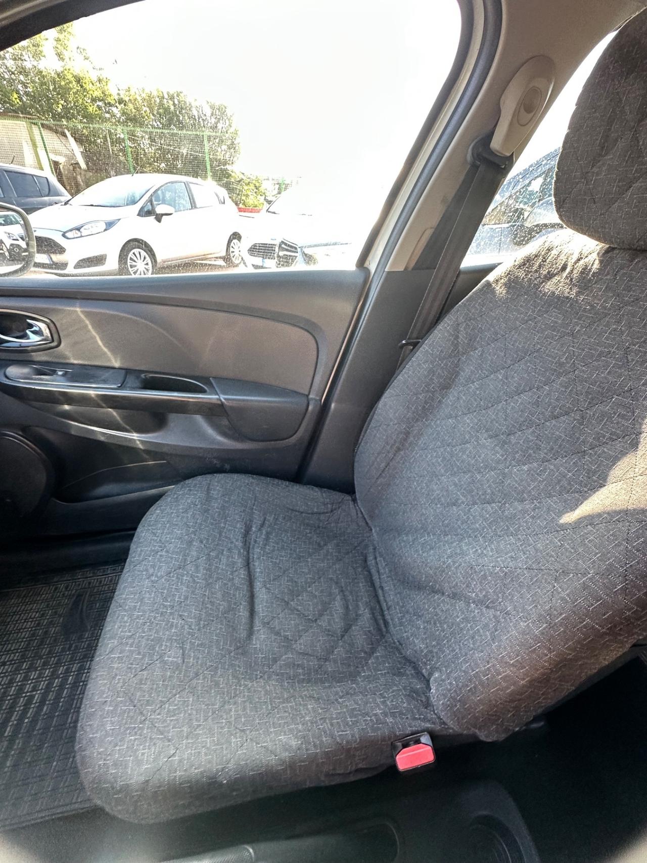 Renault Clio 1.5 dCi 8V 75CV 5 porte Live