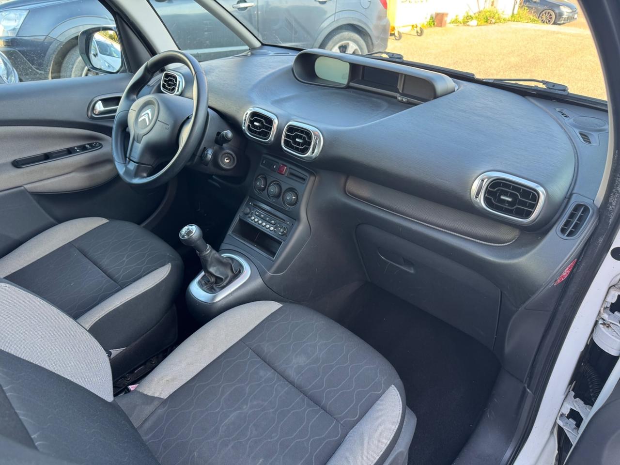 Citroen C3 Picasso 1.6 HDi 92CV -SOLO 103.000 KM-