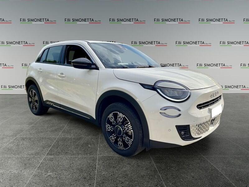 FIAT 600 1.2 hybrid 145cv auto - AZIENDALE