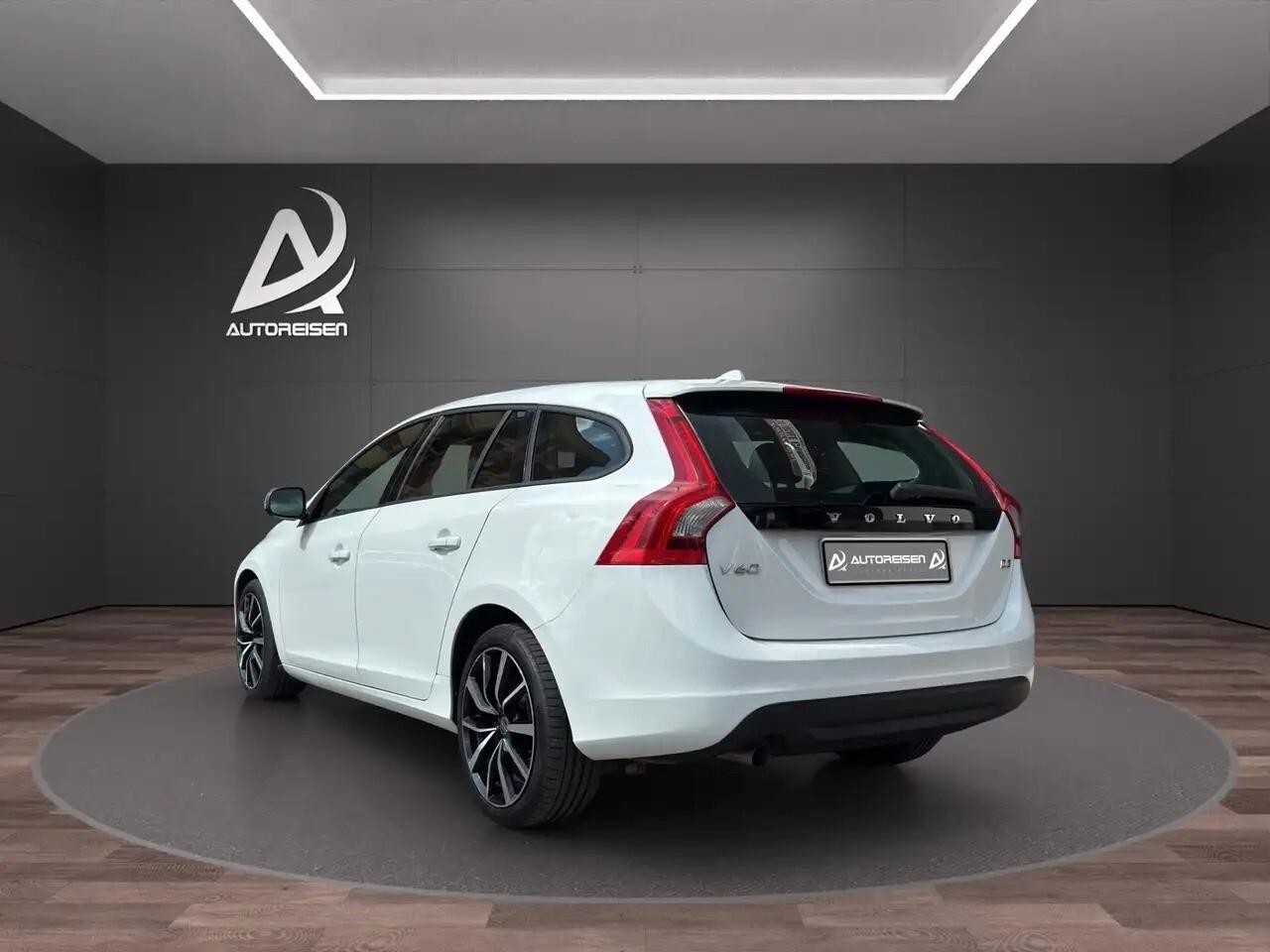 Volvo V60 D3 Momentum