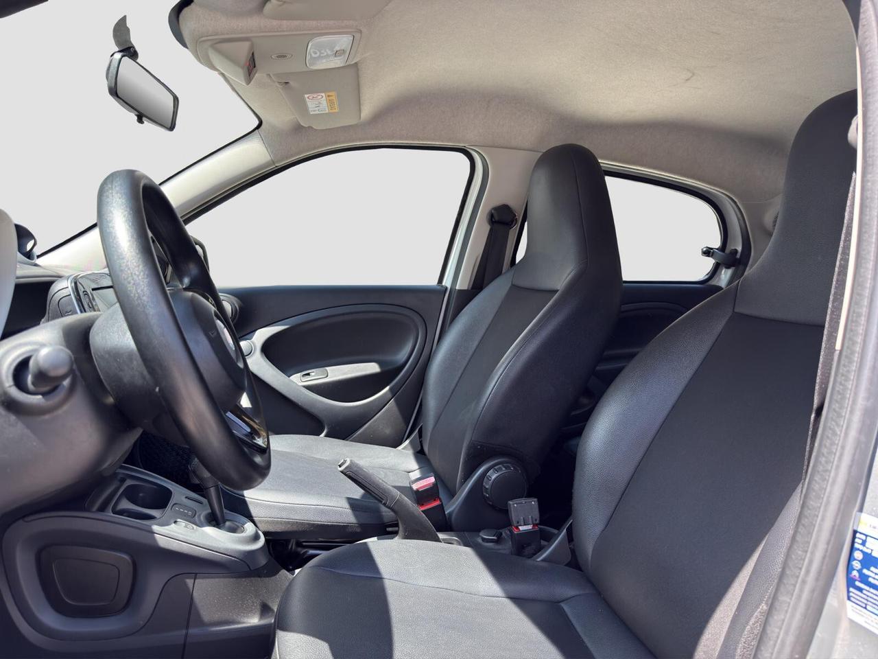 Smart ForFour 1.0 71cv twinamic Youngster automatica 2017
