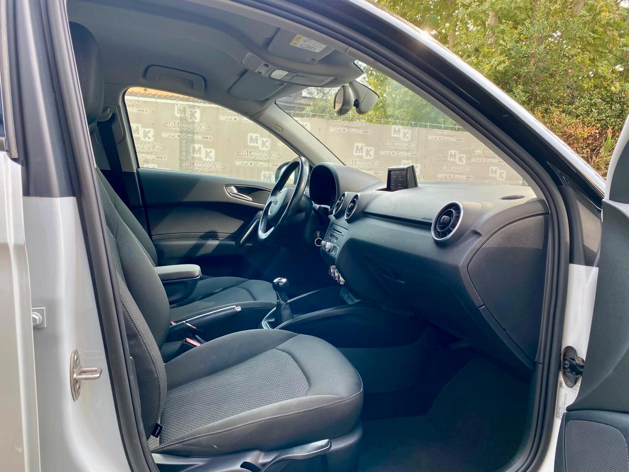 Audi A1 Sportback 1.0 tfsi ultra S LINE - PRONTA CONSEGNA