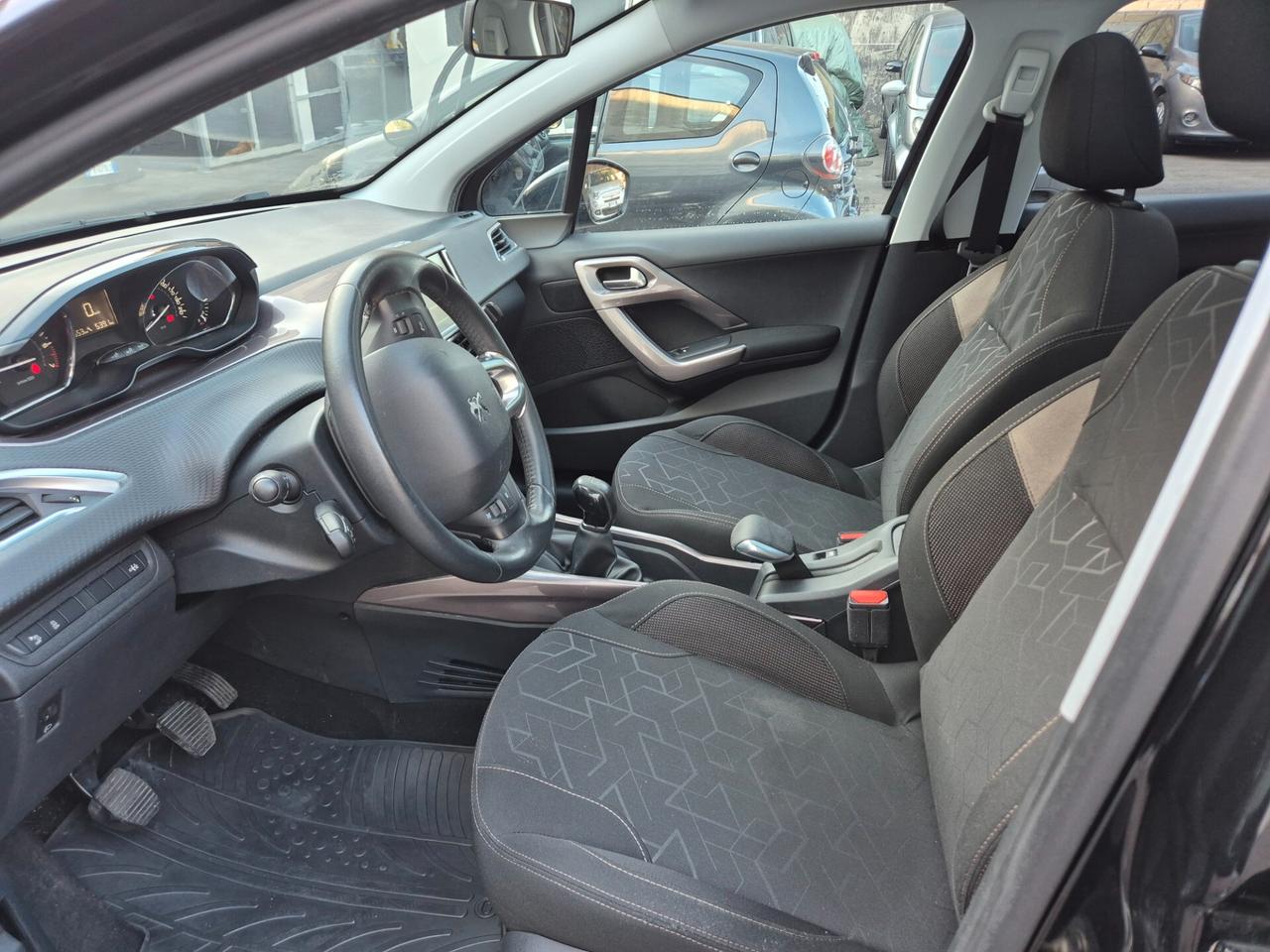 Peugeot 2008 SUPER FULL PERFETTA 1.2 BENZ 2015