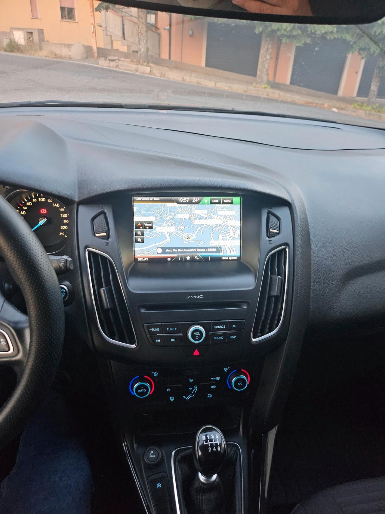Ford Focus 1.5 TDCi 120CV TITANIUM 139.000km 2015
