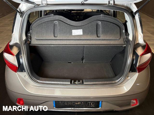 HYUNDAI i10 1.0 MPI Tech