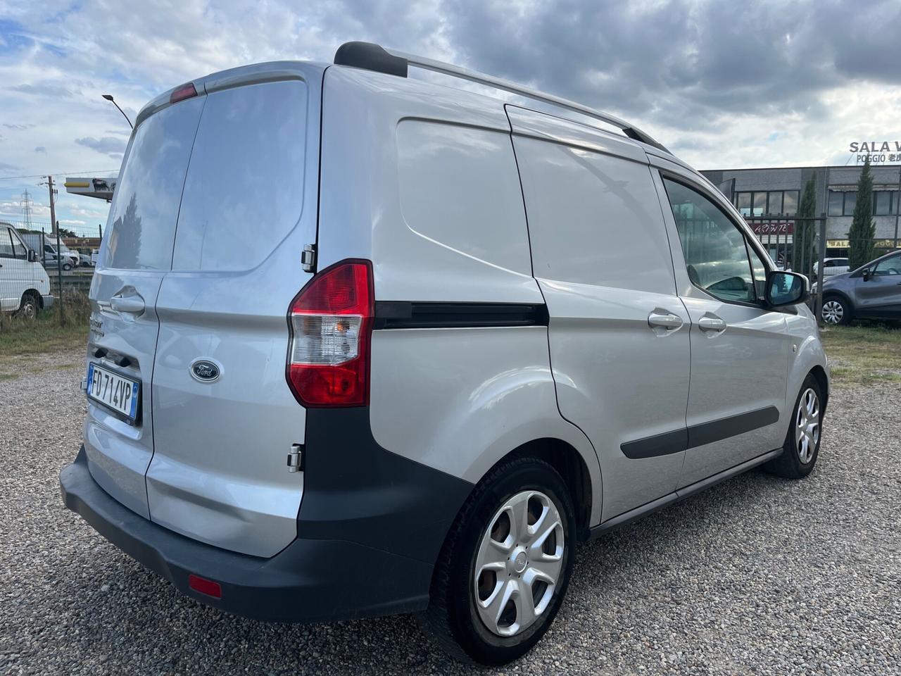 Ford Transit Courier 1.5 TDCi 95CV