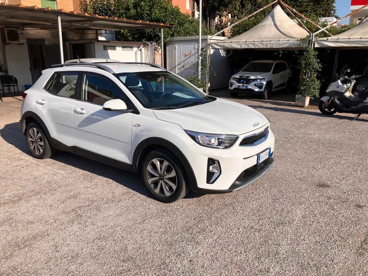 KIA STONIC 1.2 DPI 82cv GPL Style