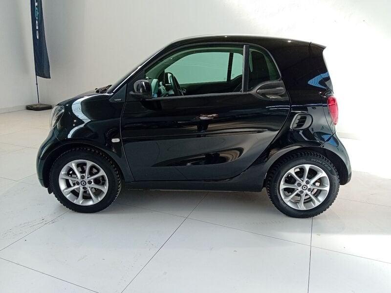 smart fortwo fortwo 70 1.0