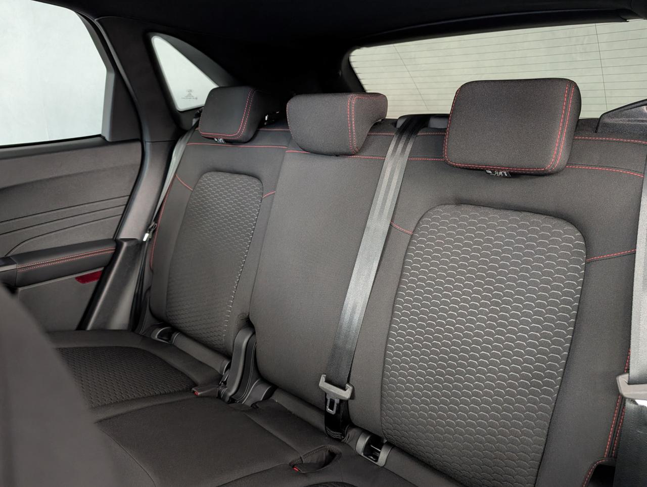 Ford 2.5 Hybrid 180cv Automatic ST-Line
