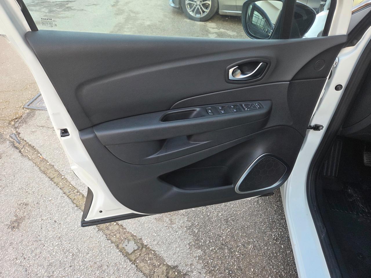 RENAULT CAPTUR 1.5 DCI FULL LED SOLI KM 90000 CERTIF