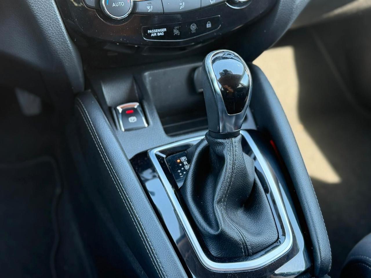 Nissan Qashqai 1.6 Automatica