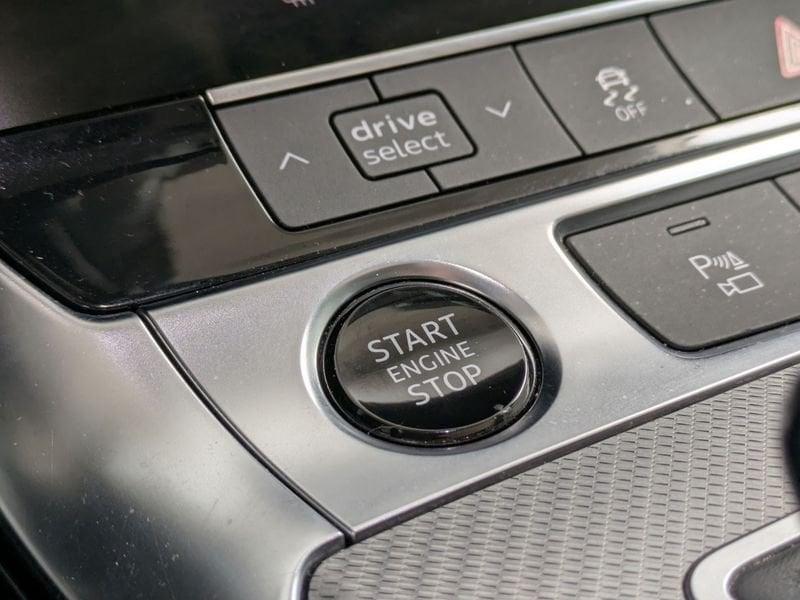 Audi A6 5ª SERIE 40 2.0 TDI quattro ultra S tronic Bus