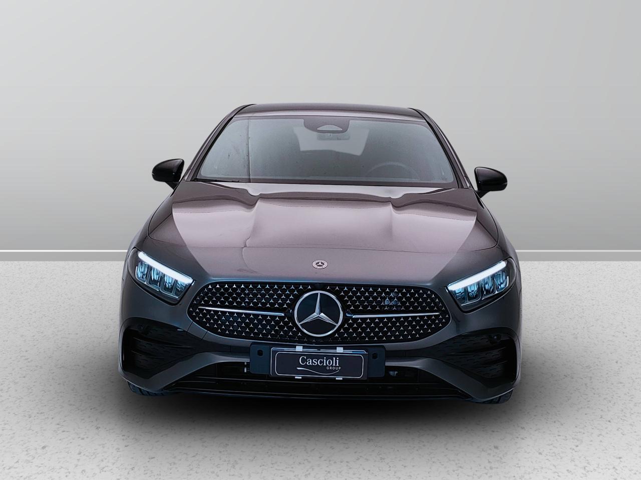 Mercedes-Benz Classe A - W177 2023 - A 250 e phev AMG Line Premium auto