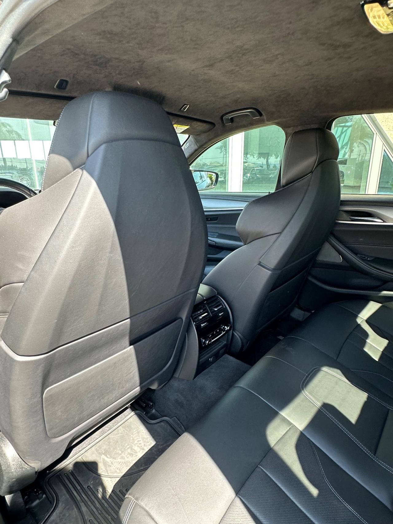 BMW M5 4.4 V8 600cv possibilità noleggio no scoring