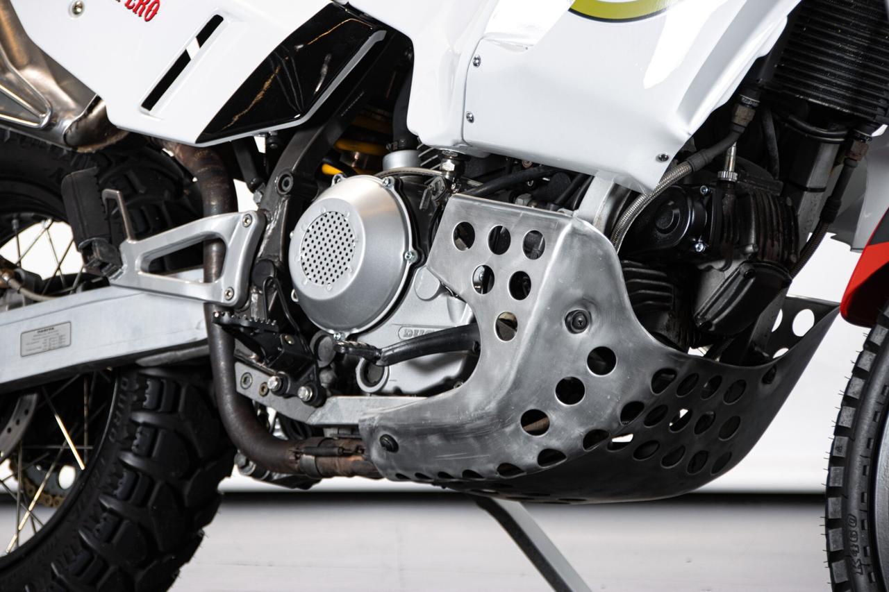 Cagiva Elefant 900 DESMODUE - 1995