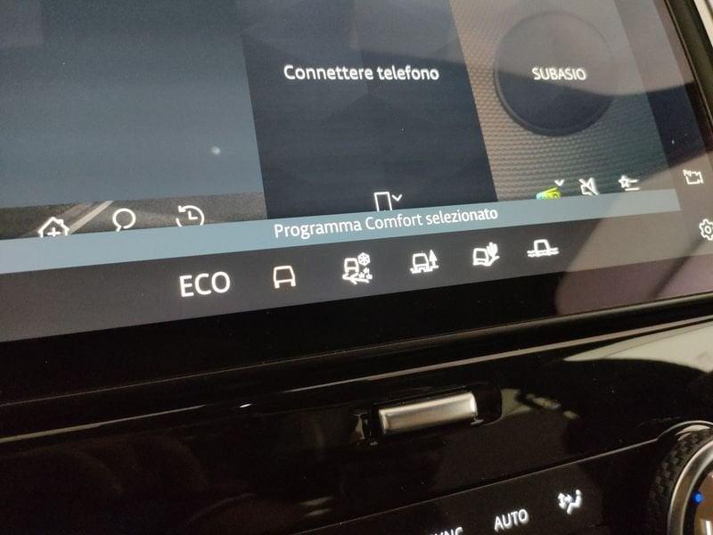 Land Rover Discovery 3.0d i6 mhev R-Dynamic SE awd 249cv 7p.ti auto