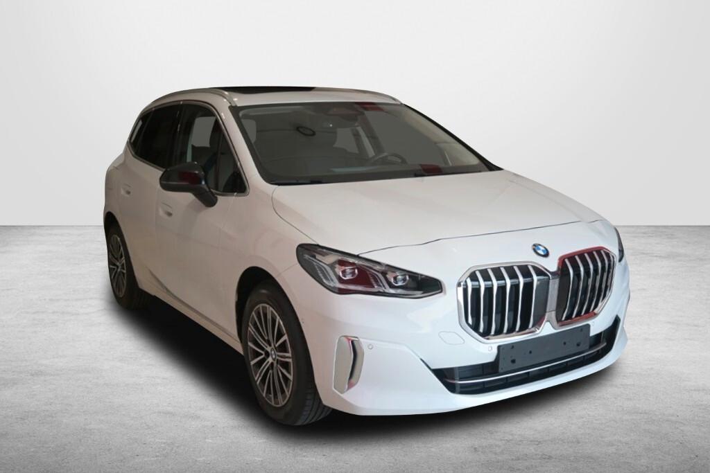BMW 218D ACTIVE TOURER NEW 150CV STEPTRONIC BUSINESS DESIGN ( FARI LED ADATTIVI - BMW DIGITAL COCKPIT - AMBIENT LIGHTS - TETTO PANORAMICO APR. - PELLE - CRUISE - NAVI - MIRROR - PARK ASSISTANT - TELECAMERA POST. )