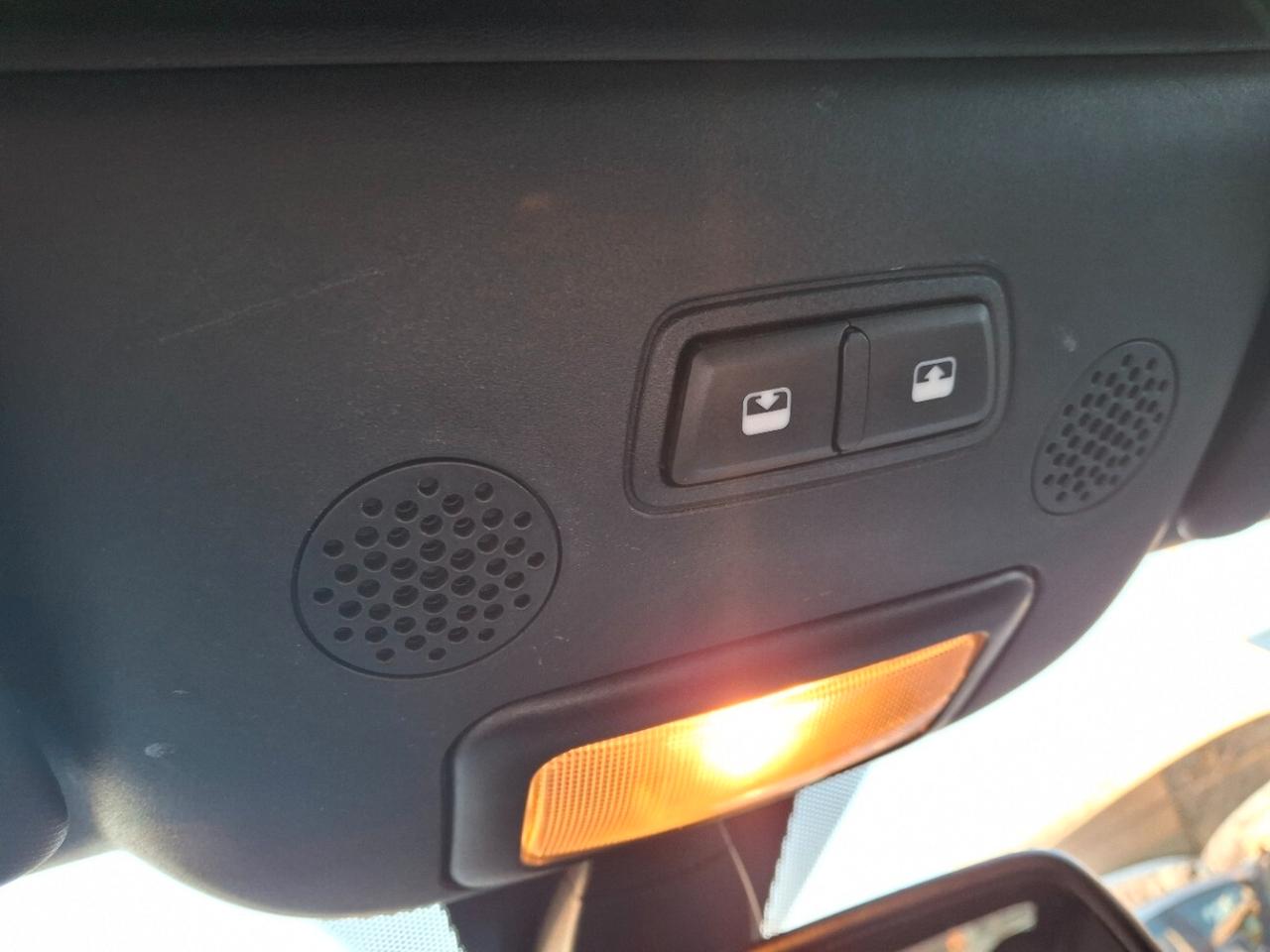 Abarth 500 C 1.4 Turbo T-Jet MTA Bicolore