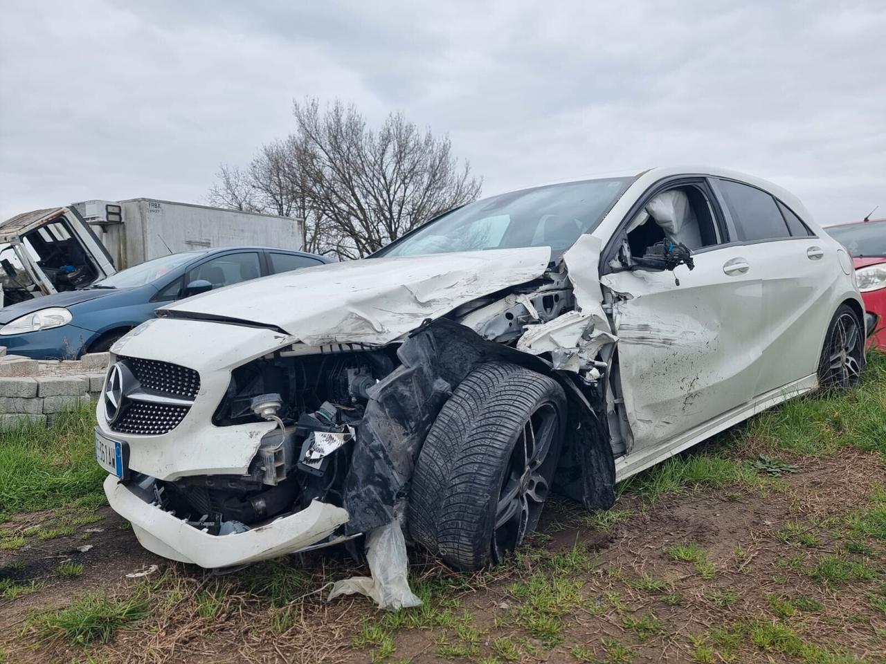 Mercedes-benz A 160 d Automatic Premium INCIDENTATA SOLO OPERATORI DEL SETTORE