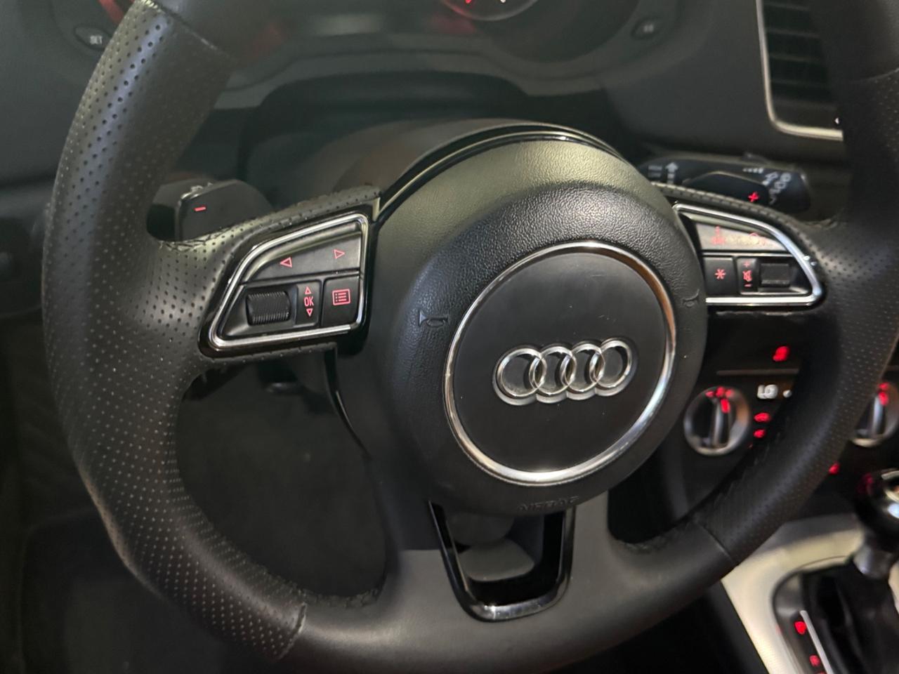 Audi Q3 2.0 TDI 177 CV quattro S tronic TETTO