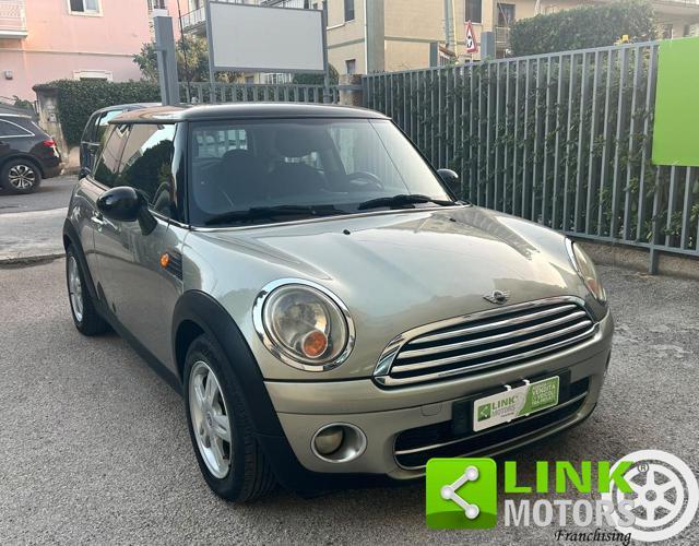 MINI Cooper D PER NEOPATENTATI