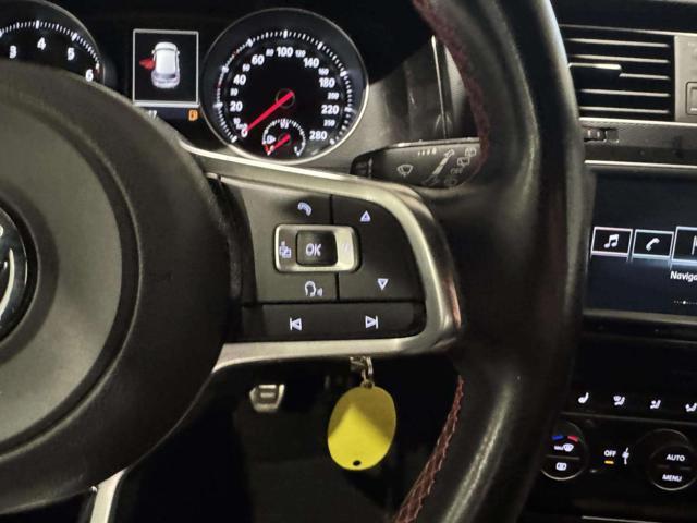 VOLKSWAGEN Golf GTI 2.0 TSI 5p. BlueMotion Technology