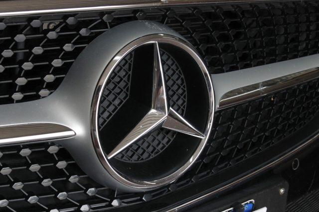 MERCEDES-BENZ E 220 d Auto Cabrio Sport LED
