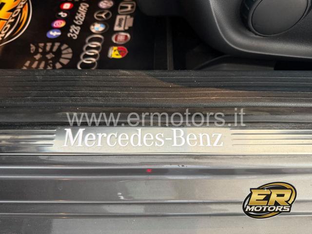 MERCEDES-BENZ CLA 200 d Shooting Brake Premium Auto AMG LED Luci Amb.