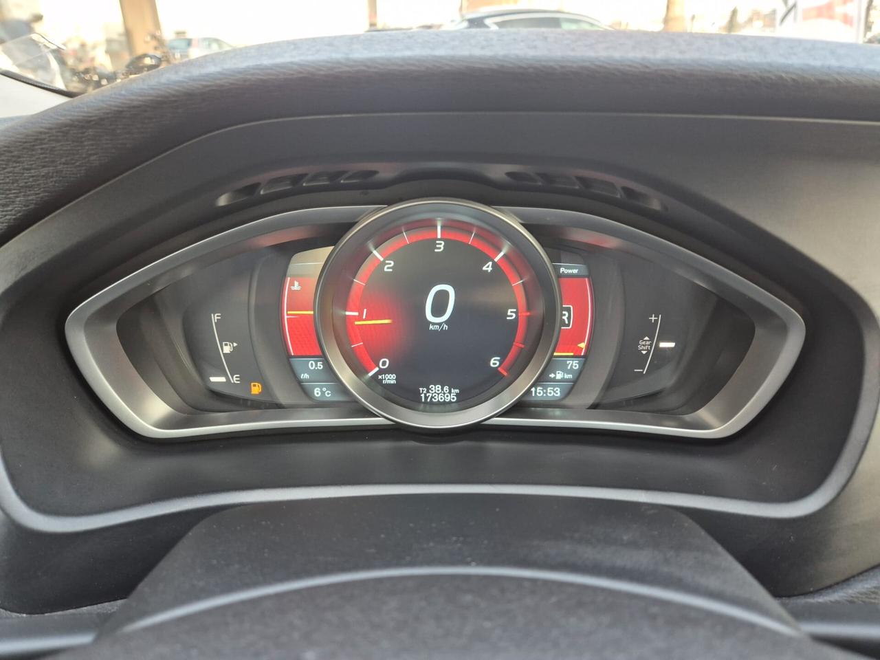 Volvo V40 D2 1.6 Kinetic E5B--IN PREPARAZIONE!