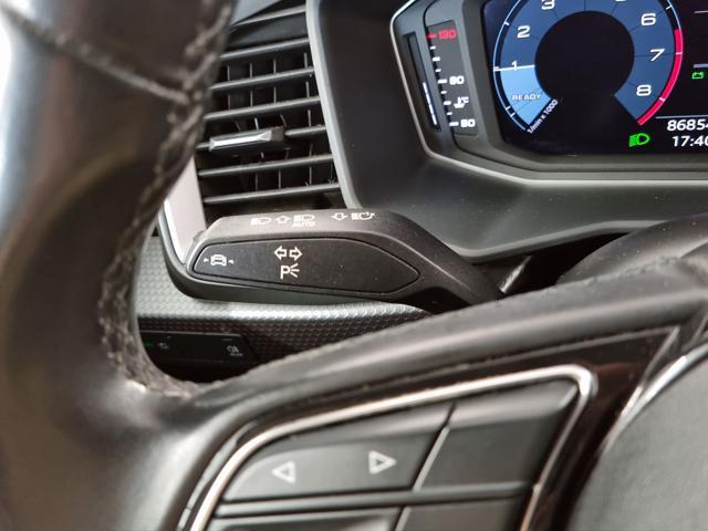 AUDI A1 citycarver 30 TFSI