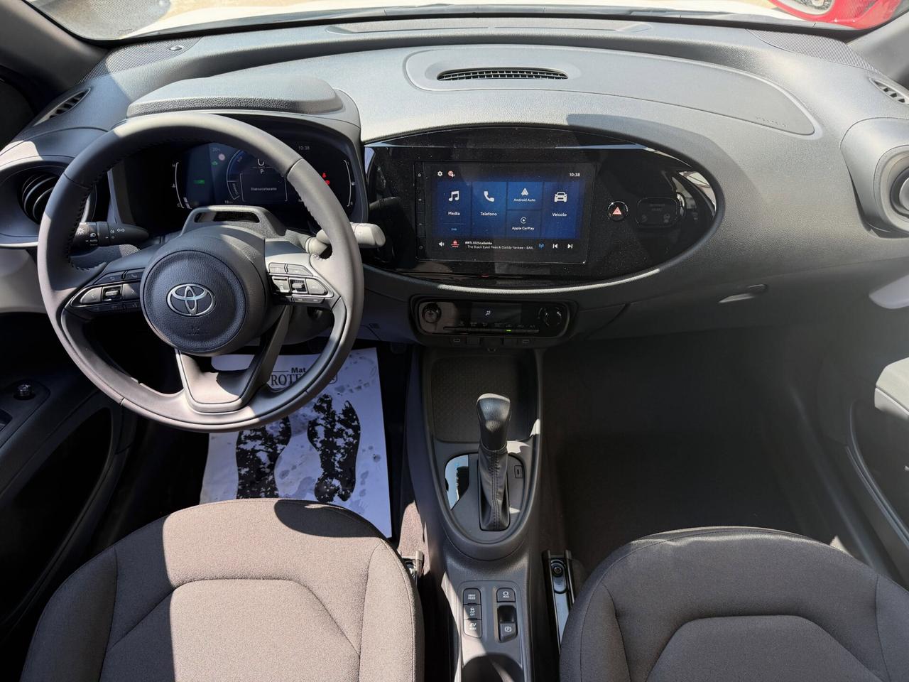 TOYOTA AYGO X FULL HYBRID