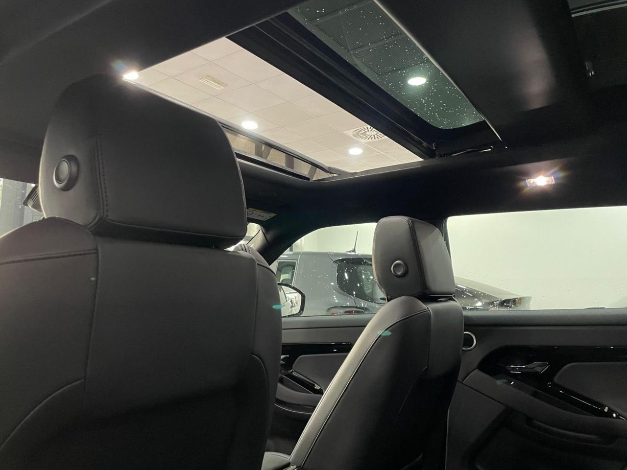 Land Rover Range Rover Evoque Dynamic SE Tetto Navi C.20 BlackPack NEW MODEL