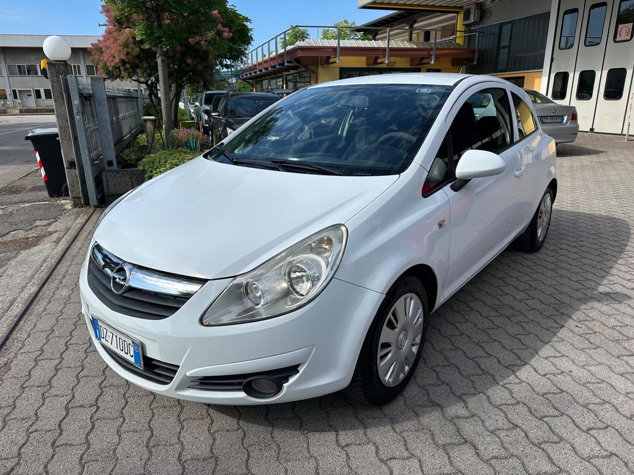 Opel Corsa 1.2 80CV 3 porte GPL-TECH Enjoy