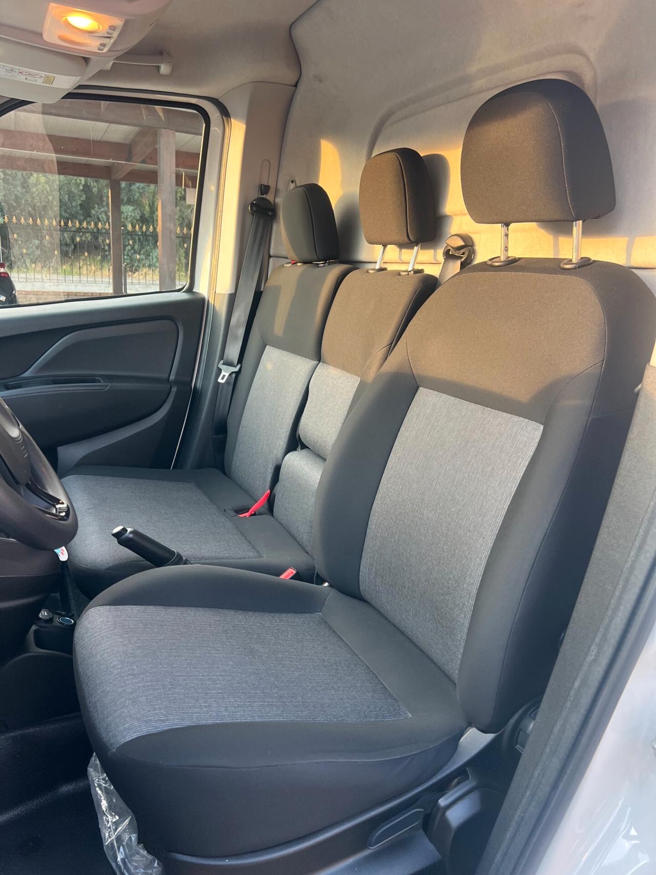Fiat Doblò 1.6 mjt 105cv LOUNGE 3 POSTI E6D