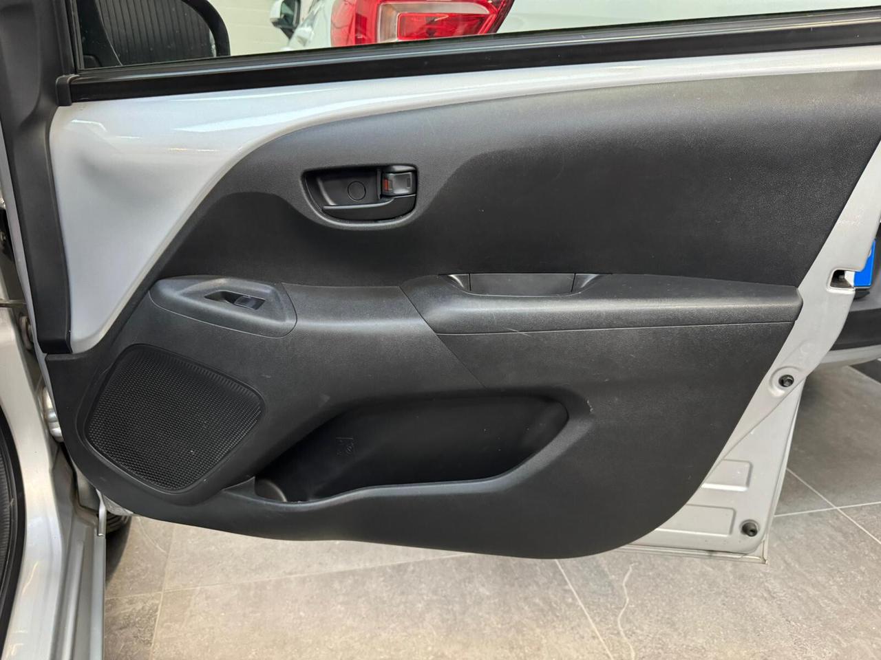 Citroen C1 VTi 68 5 porte Shine Cabrio
