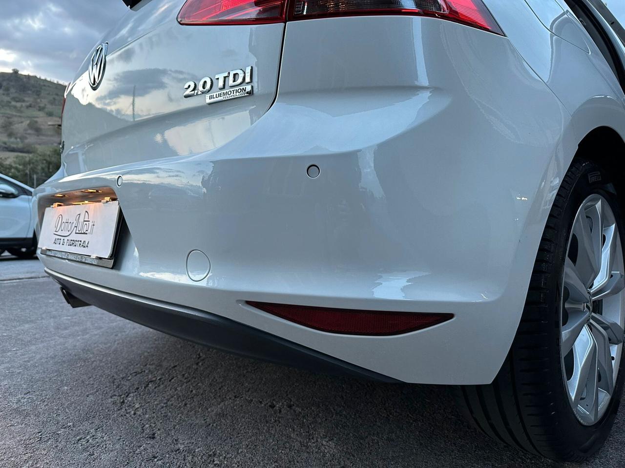 Volkswagen Golf 2.0 TDI 5p. Highline BlueMotion Technology