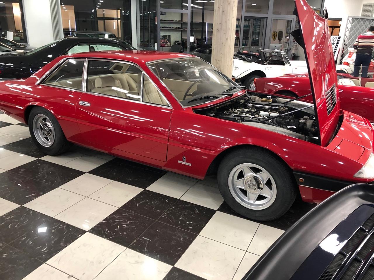 Ferrari 365 FERRARI 365 GT4 2 2 PININFARINA