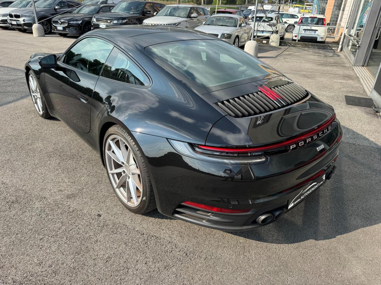 Porsche 911 Coupe 992 3.0 Carrera auto