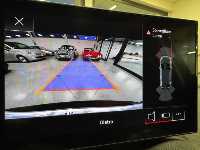 AUDI Q2 35 TDI S tronic Business Advanced