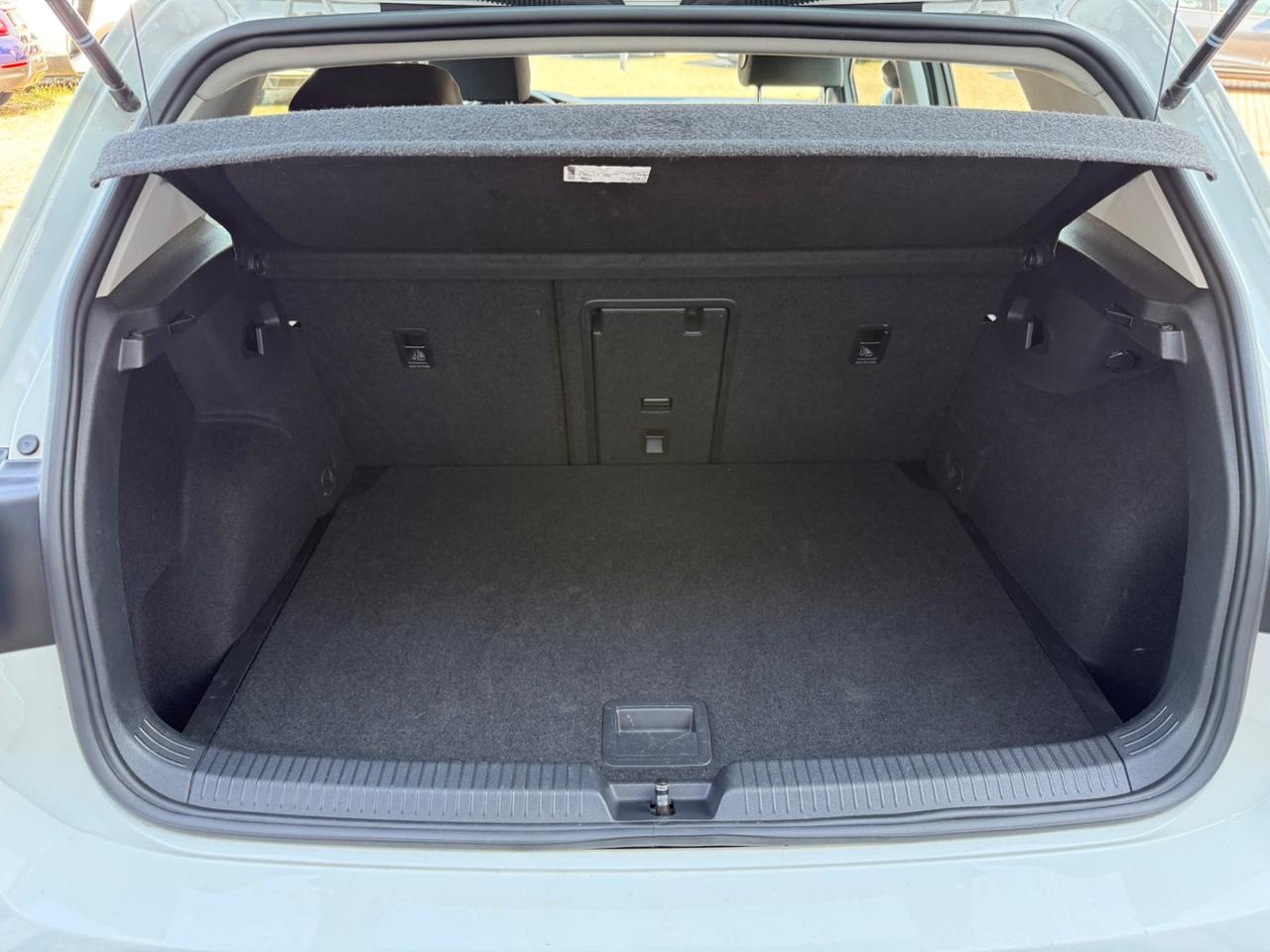 Volkswagen Golf 2.0 TDI 115 CV SCR Life