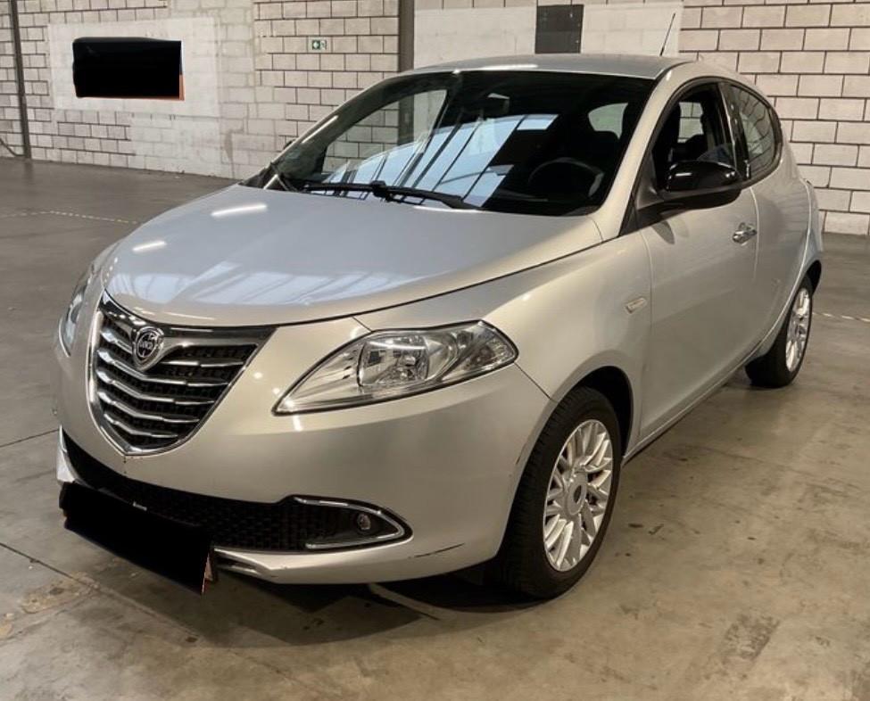 Lancia Ypsilon 1.2 69 CV Gold