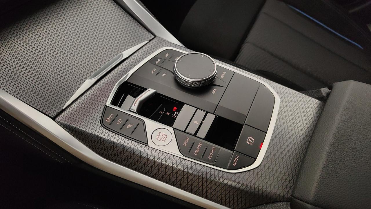 BMW Serie 4 G26 LCI 2024 Gran Coupe - 420d Gran Coupe mhev 48V xdrive MSport Pro auto