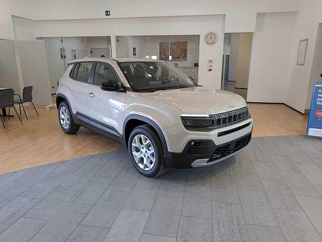 Jeep Avenger 1.2 Altitude MILD-HYBRID * KM 0*
