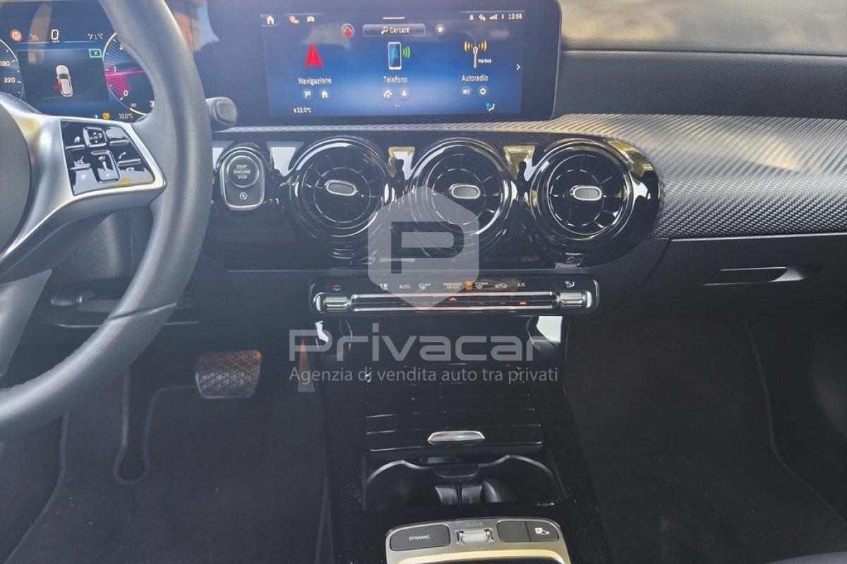 MERCEDES A 180 d Automatic Progressive Advanced