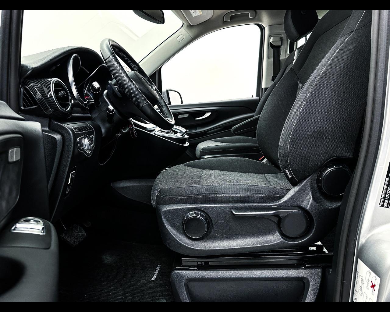 Mercedes-Benz Classe V (W447) - V 200 d Automatic 4Matic Executive Compact