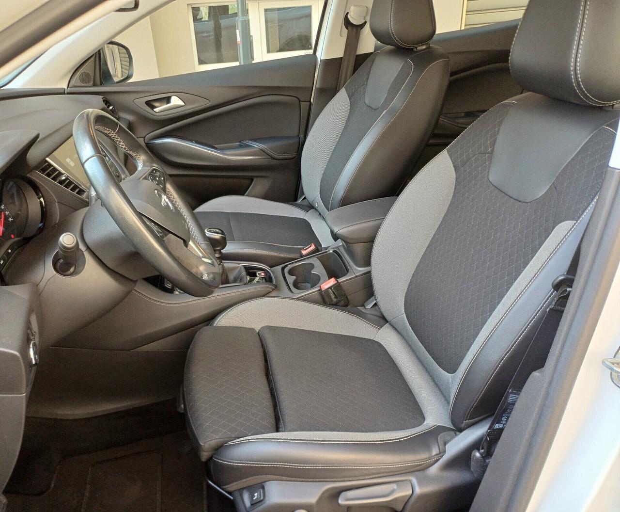 OPEL GRANDLAND X 1.5 DIESEL 130cv BUSINESS EDITION