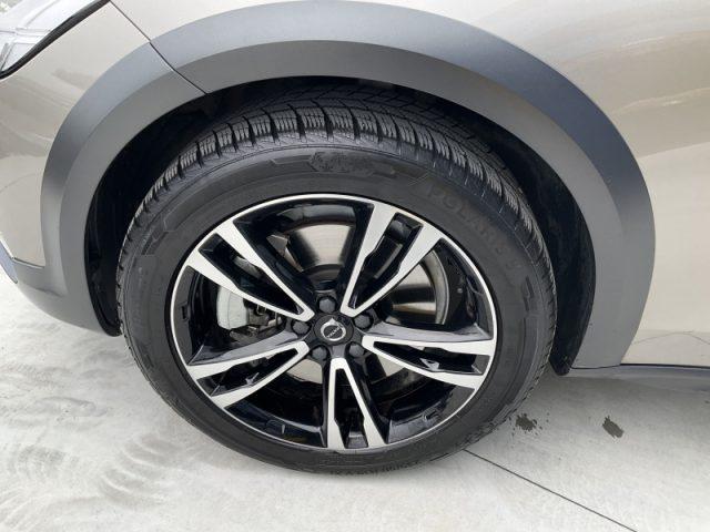 VOLVO V90 Cross Country B4 (d) AWD Geatronic Business Pro Line