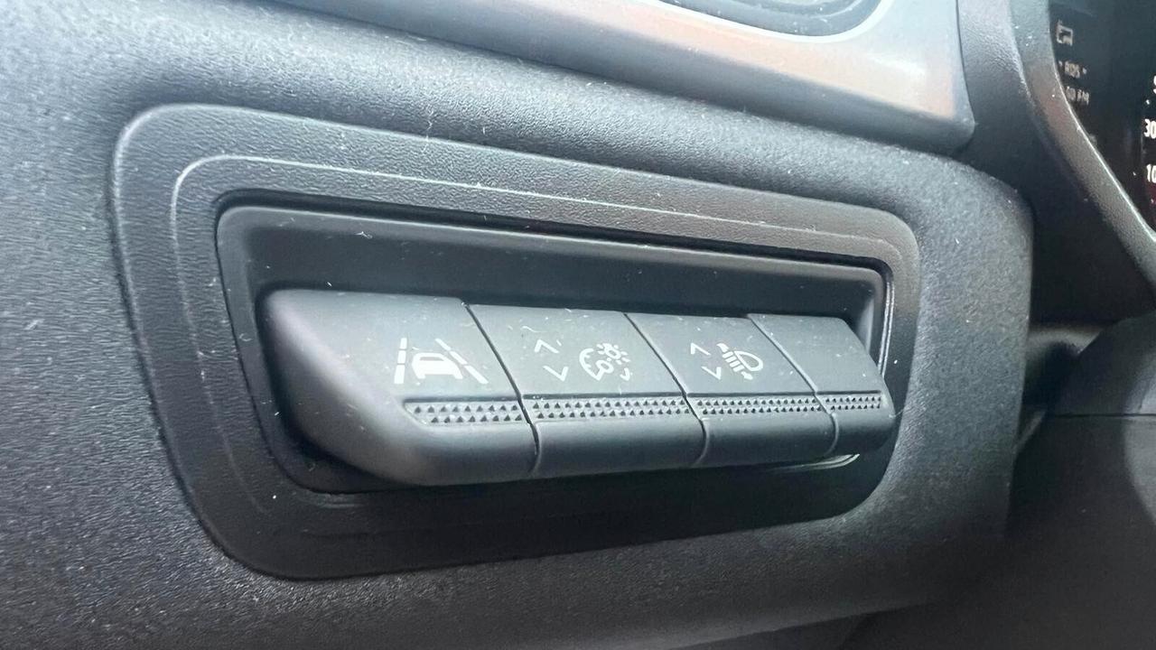 Renault Captur TCe 100 CV GPL FAP Intens