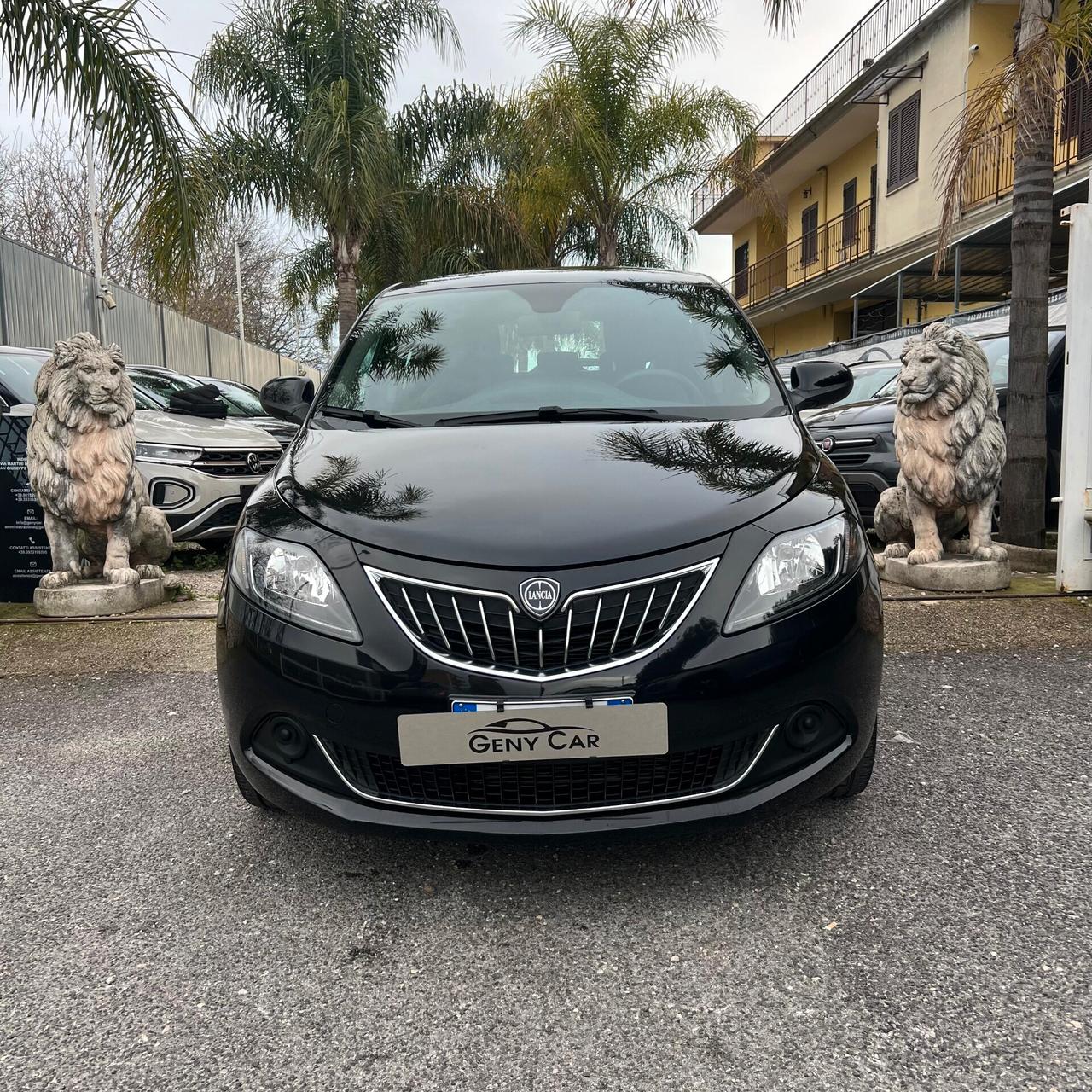 Lancia Ypsilon 1.2 69 CV 5 porte GPL Silver